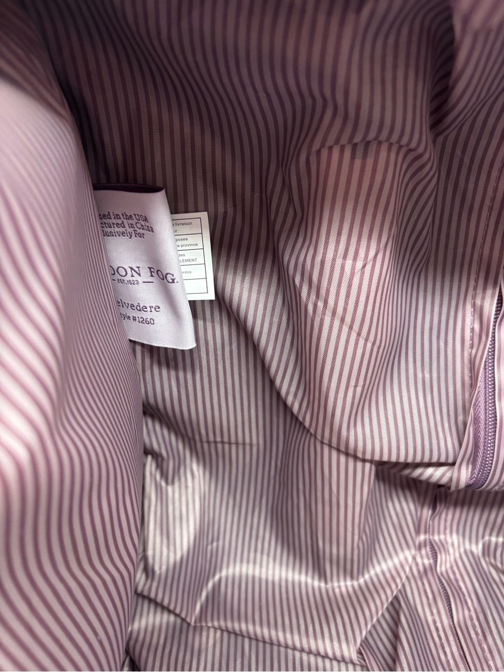 London Fog Lavender Pinstripe Travel Dopp Bag - Picture 9 of 15